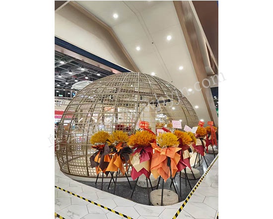 球形金屬屏風